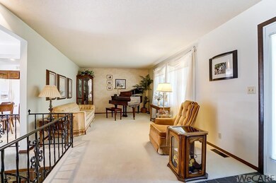 2314 Meadow Ln, Lima, OH 45806 - photo 7