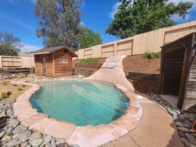 1916 Yahi Pool 1