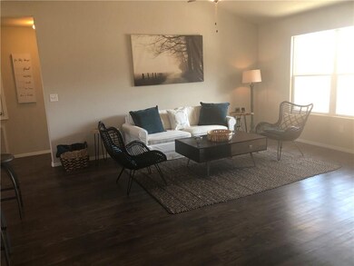 1084 White Oak St, Elkins, AR 72727 - photo 3