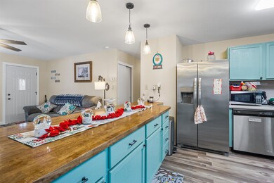 904 E Bradford St, Marion, IN 46952 - photo 6