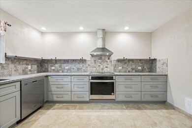 11433 Sabo Rd, Houston, TX 77089 - photo 7