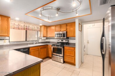 628 S 76th Place, Mesa, AZ 85208 - photo 4