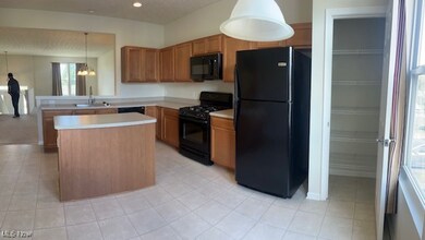 990 Croghan Way, Copley, OH 44321 - photo 4