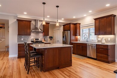 153 Bradford Terrace, Richmond, VT 05477 - photo 5