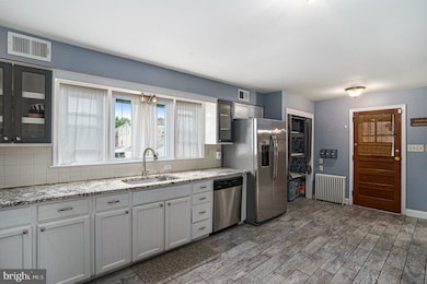 143 W 6th Ave, Conshohocken, PA 19428 - photo 6