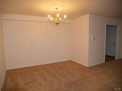 913 Cold Spring Rd unit 3, Allentown, PA 18103 - photo 3