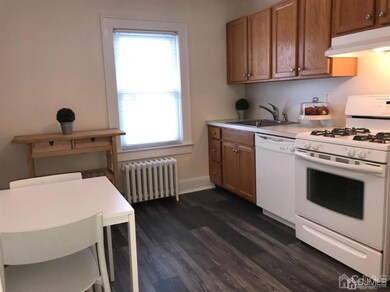 160 Stout Ave unit 2, Middlesex, NJ 08846 - photo 4