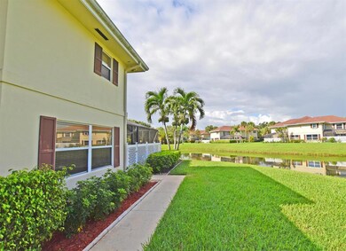 6 Amherst Ct unit D, Royal Palm Beach, FL 33411 - photo 3