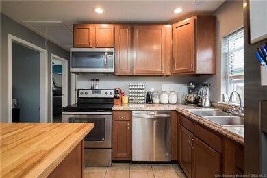 1134 Whelan Ln, Jeffersonville, IN 47130 - photo 7