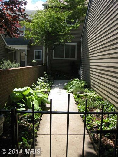 529 Chatterton Rd, Lutherville Timonium, MD 21093 - photo 2