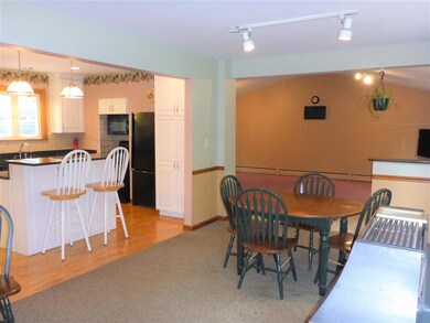 43 Woodbury St, Keene, NH 03431 - photo 6