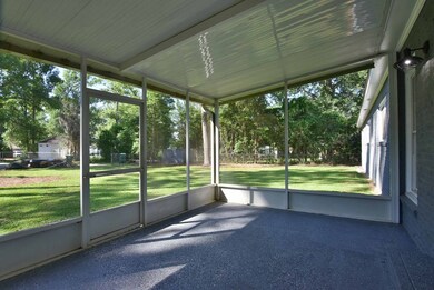 426 Forest Glen Dr, Albany, GA 31707 - photo 6