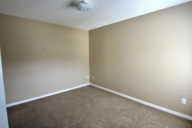 10693 Academy Park Dr, Jacksonville, FL 32218 - photo 6