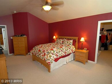 12513 Rickwood Ct, Bristow, VA 20136 - photo 4