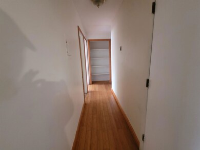 8 Lancelot Ct unit 14, Salem, NH 03079 - photo 5