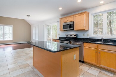 10 Edwin Ln, Newmarket, NH 03857 - photo 6