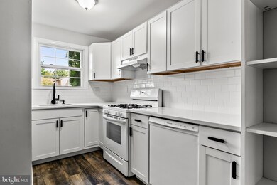 207 La Cascata, Clementon, NJ 08021 - photo 3