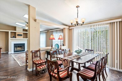 14-Dining Area