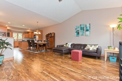 005 - living room - IMG_4074