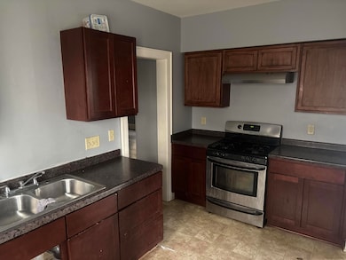 2642 N 50th St unit 2644, Milwaukee, WI 53210 - photo 4