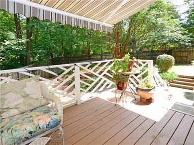 307 Montgomery Dr, Statesville, NC 28625 - photo 4