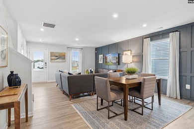 222 Barracks Rd, Columbia, SC 29229 - photo 2