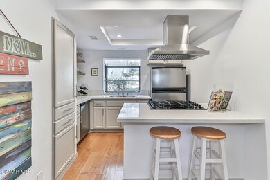 cKitchen and Dining3