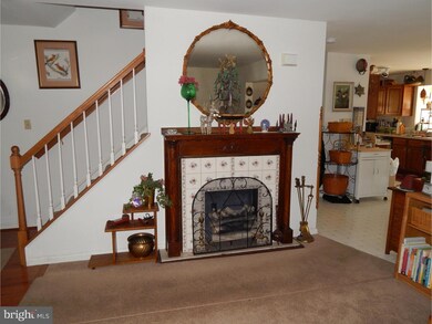 1023 Whitford Dr, Reading, PA 19605 - photo 6