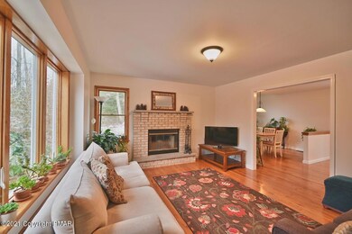 225 Majestic Dr, Saylorsburg, PA 18353 - photo 7