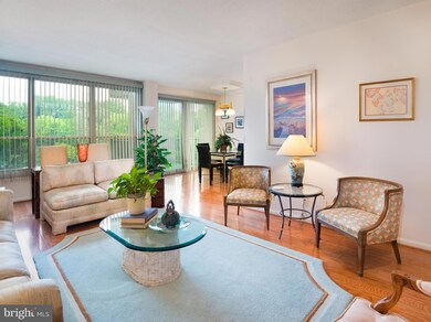 Green Hill Condominiums unit W-302, Wynnewood, PA 19096 - photo 4