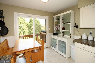 8003 Galla Knoll Cir, Springfield, VA 22153 - photo 6