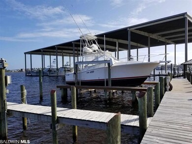 Big boats like this should be able to fit in G10
