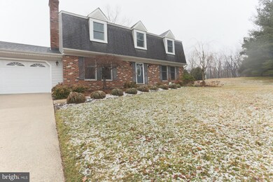 821 Rustic Ln, Lothian, MD 20711 - photo 2