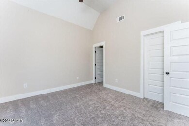 262 Lakeview Dr, Macon, GA 31211 - photo 4