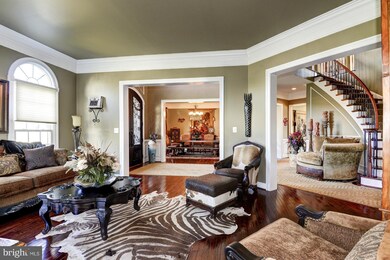 19821 Somercote Ln, Leesburg, VA 20175 - photo 3