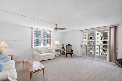 Cambridge Towers unit 1101, Hollywood, FL 33019 - photo 4