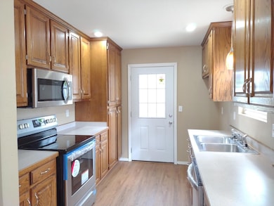 1115 Kitchen