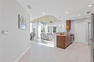 Large welcoming entry way.