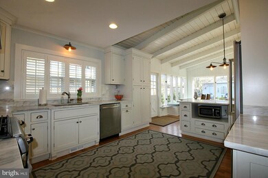 2359 Highland Ave, Falls Church, VA 22046 - photo 4