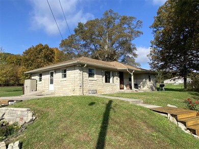 7722 N County Road 100 W, Seymour, IN 47274 - photo 5
