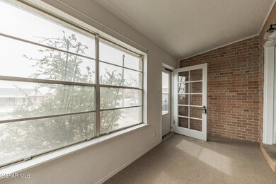 2427 Portland Ave, El Paso, TX 79930 - photo 7