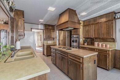 4500 Cinnamon Hill Dr, Fort Worth, TX 76133 - photo 6