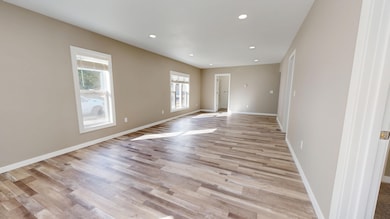 800 E Hanson Ave, Mitchell, SD 57301 - photo 3