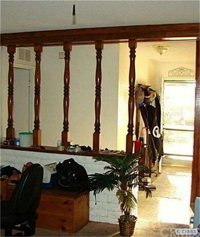 Entry way