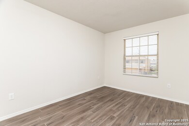 8911 Ashley Wilkes, San Antonio, TX 78221 - photo 6