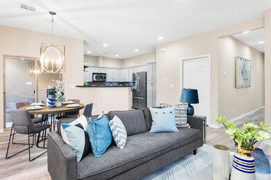 3006N37th8-003