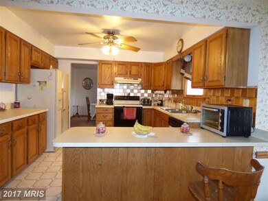 2745 Ebbvale Rd, Manchester, MD 21102 - photo 5