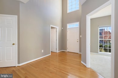 8147 Grayden Ln, Brandywine, MD 20613 - photo 3