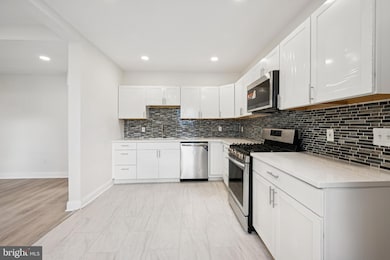 244 Conover St, Burlington, NJ 08016 - photo 6