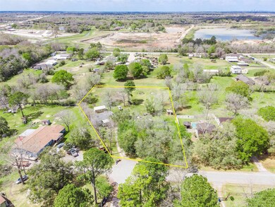 631 County Road 948a, Alvin, TX 77511 - photo 5